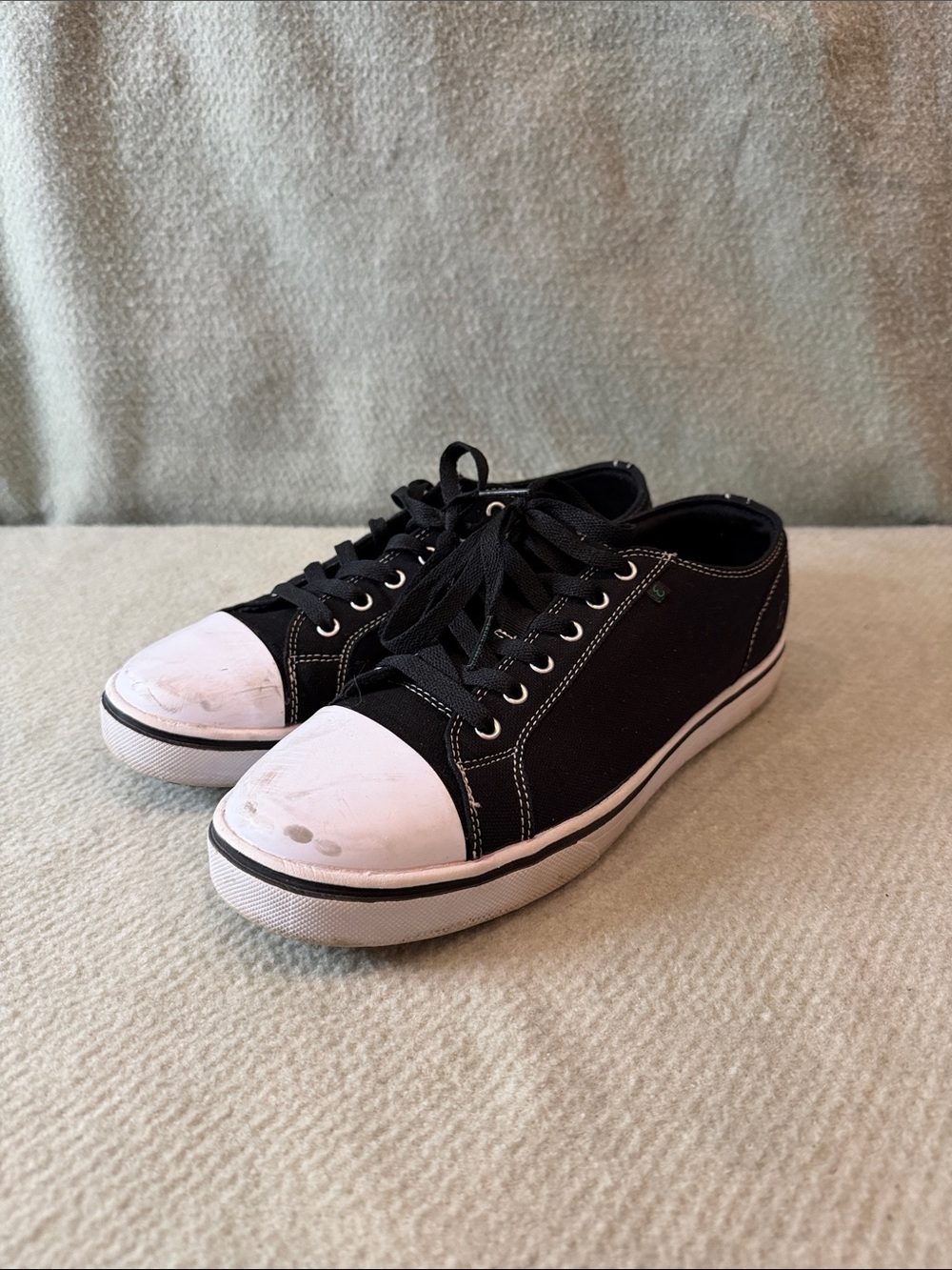Black Canvas Low-Top Sneakers Emeril Kitchen Shoes Oil & Slip Resistant Sz 11
